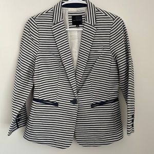 The limited striped blazer